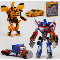 Трансформер 8824-А Бамбелби/Оптимус 24х17см кор-ка 30х24х9см